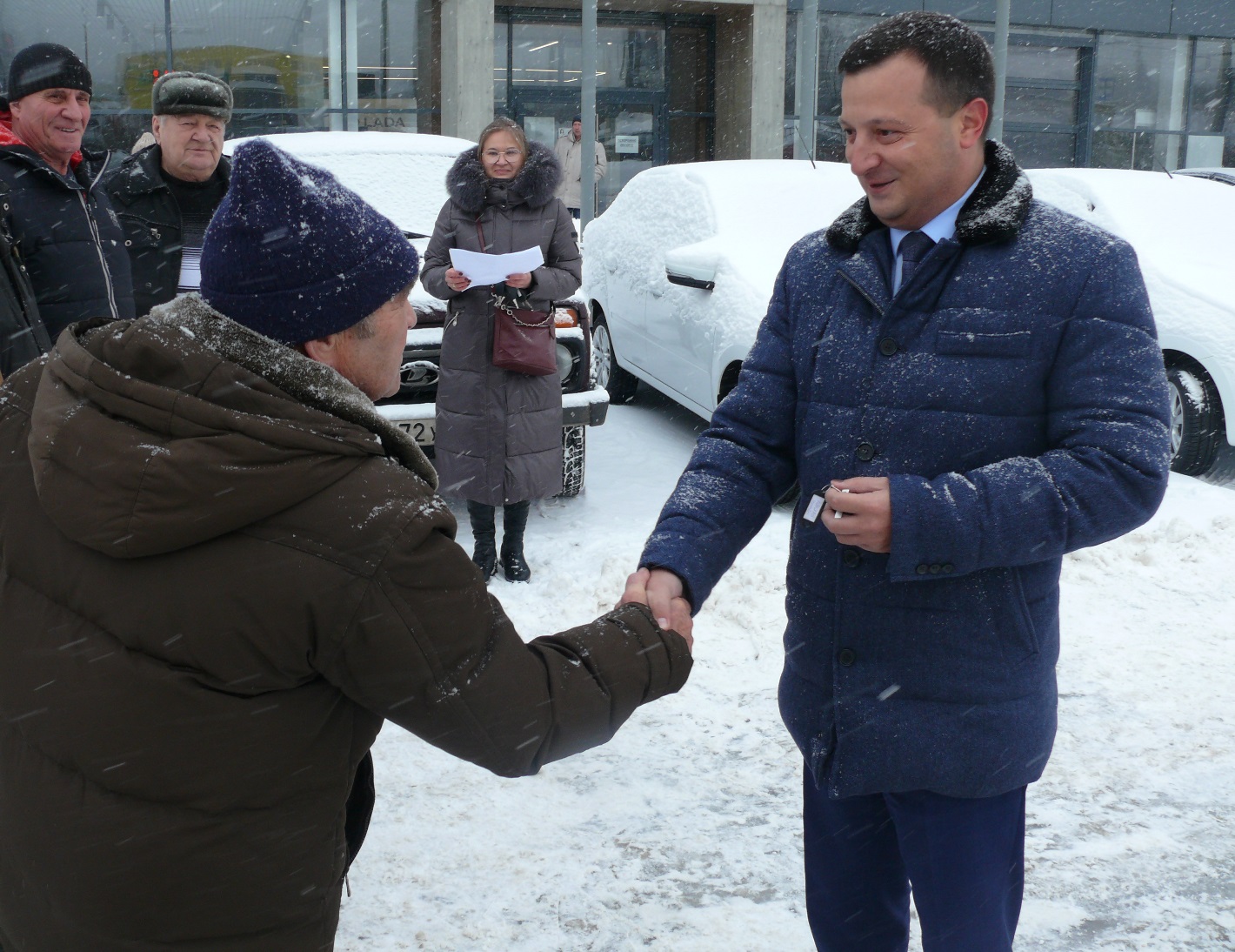 Пять жителей региона, которые ранее пострадали на производстве, получили новые автомобили от Отделения СФР по Тульской области.