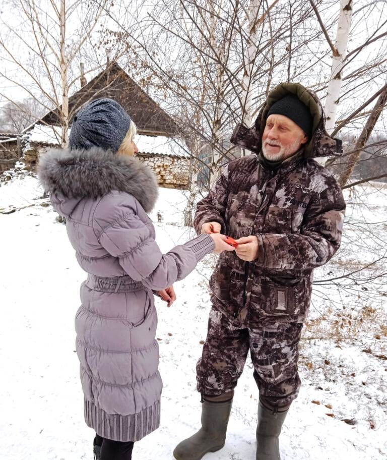 Акция к Международному дню инвалидов «Пусть добро согреет вас».