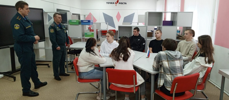 «Точка роста» – центр профориентационной работы. «Точка роста» – центр профориентационной работы.
