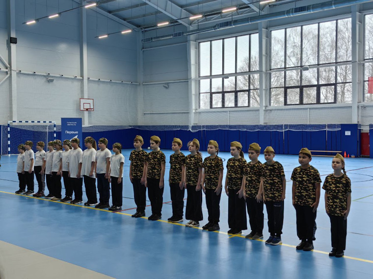 «Зарница 2.0» в Куркино: испытания, командный дух и память о Победе. «Зарница 2.0» в Куркино: испытания, командный дух и память о Победе.