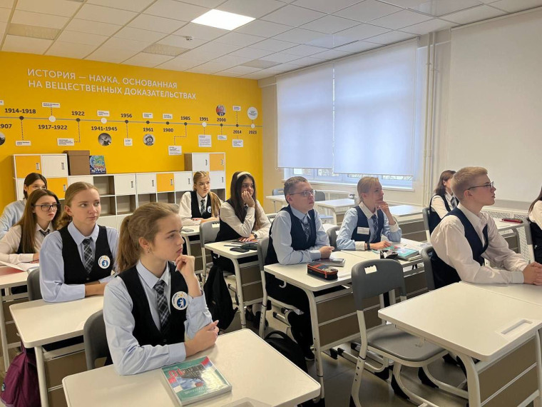 Наши в "Созвездии". Наши в "Созвездии".
