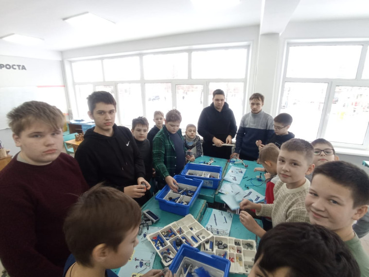 Экскурсия в центр «Точка роста». Экскурсия в центр «Точка роста».